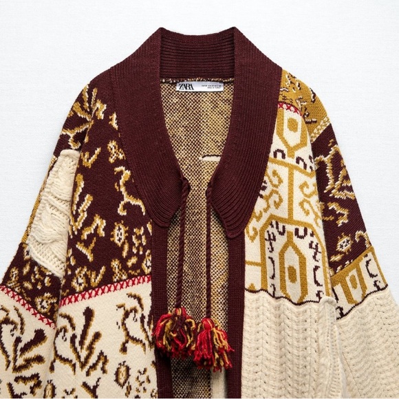 ZARA JACQUARD CAPE COAT SPECIAL EDITION - Picture 3 of 13